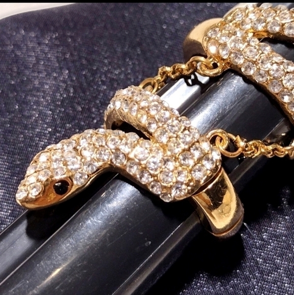 Crystal Snake Gold Tone Stretch Ring NWT - Picture 1 of 3